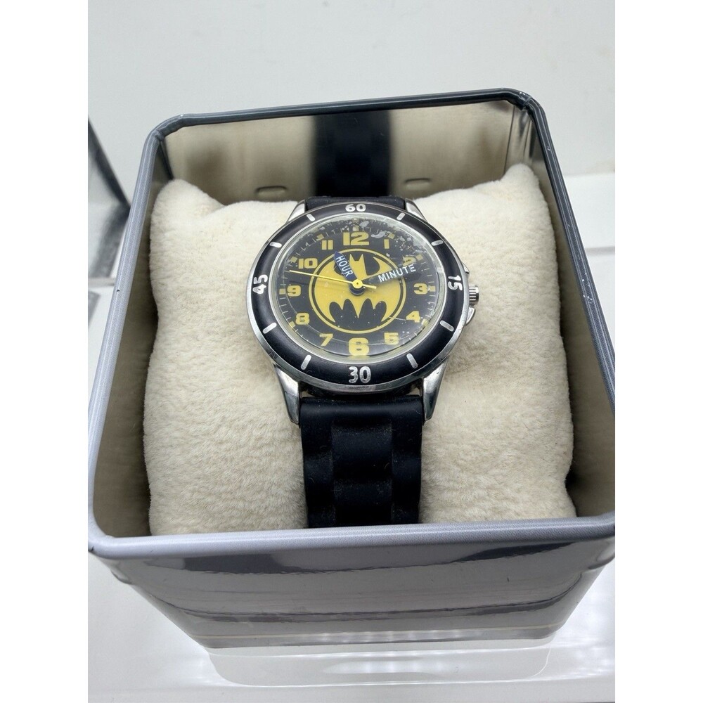 Batman Watch Old Stock Never Used. Not Tested Battery Needs Replacement See Desc